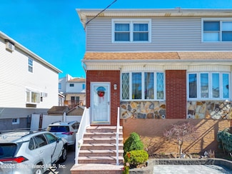76 Boundary Ave, Staten Island, NY 10306