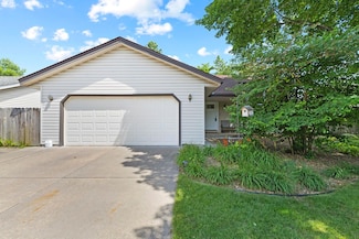 8705 Austin St NE, Circle Pines, MN 55014