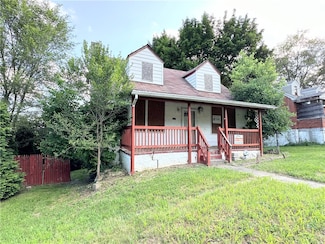 2035 Crestas Ave, North Versailles, PA 15137