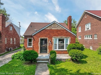 5721 Somerset Ave, Detroit, MI 48224