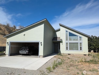 957 Twisp Carlton Rd Unit D, Twisp, WA 98856