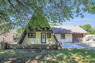 1724 Santa fe Terrace, Atchison, KS 66002