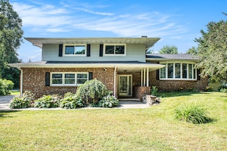 26515 May St, Edwardsburg, MI 49112