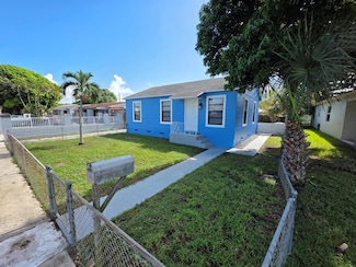 812 Selkirk St, West Palm Beach, FL 33405