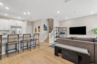 1211 Sunrise View Unit 104, Escondido, CA 92029