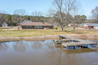 829 Rainbow Haven, Rainbow City, AL 35906