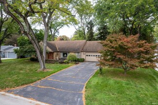1026 W Pettit Ave, Fort Wayne, IN 46807