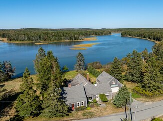 90 Johnson Cove Rd, Roque Bluffs, ME 04654