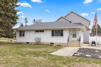 3S505 Haylett Ave, Warrenville, IL 60555