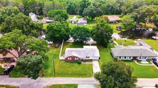 18217 Griffith Rd, Lutz, FL 33548