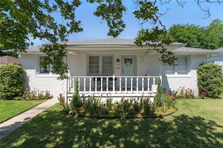 105 Melody Dr, Metairie, LA 70001