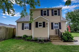 33 Dean Rd, Depew, NY 14043
