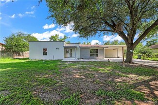 228 E 8th St, San Juan, TX 78589
