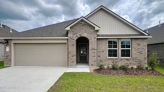 306 White Pine Dr, Lafayette, LA 70501