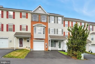 156 Country Ridge Dr, Red Lion, PA 17356