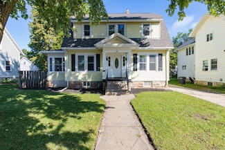 426 Union Ave, Oshkosh, WI 54901