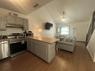 1119 Ocala Rd, Tallahassee, FL 32304