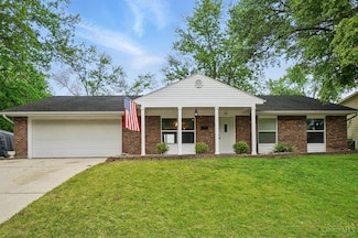 405 Huntley Ct, Lebanon, OH 45036