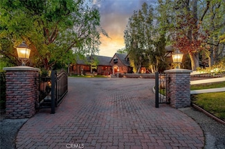 24363 Rolling View Rd, Hidden Hills, CA 91302