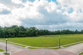 131 River Estates St, Berwick, LA 70342