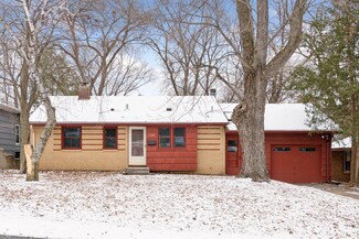 411 Harrison Ave S, Hopkins, MN 55343