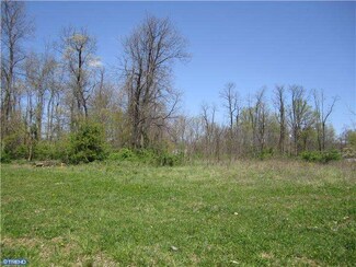 Lot Lilly Rd, Honey Brook, PA 19344