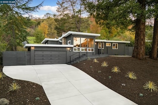 3337 S Lucille Ln, Lafayette, CA 94549