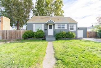 930 W Nixon St, Pasco, WA 99301