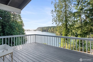 19709 Whiteman Cove Rd SW, Longbranch, WA 98351