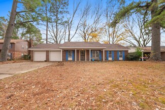 5731 Foxdale Rd, Memphis, TN 38115