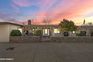 4253 Colt Rd, Las Cruces, NM 88011