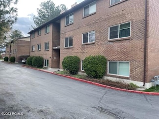 3204 S 300 E Unit 19, Salt Lake City, UT 84115