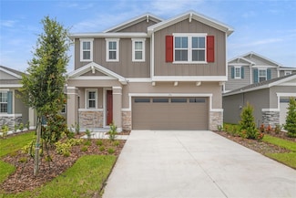 216 Flag Lilly Ln, Umatilla, FL 32784