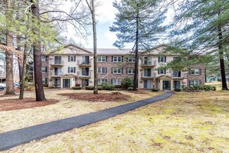 5 Autumn Leaf Dr Unit U10, Nashua, NH 03060