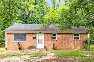 1310 Caldwell St, Greensboro, NC 27406