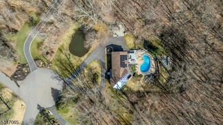 6 Devon Rd, Boonton, NJ 07005