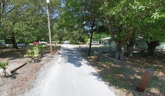 234 Center St, Loughman, FL 33896