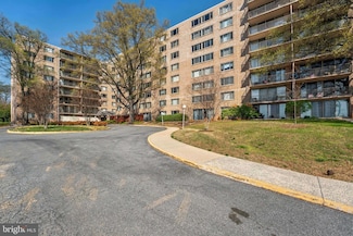 4410 Oglethorpe St Unit 105, Hyattsville, MD 20781