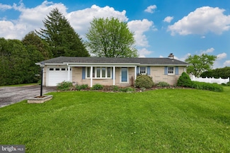 630 E Canal Rd, York, PA 17404