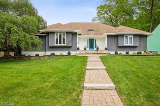 2 Reid St, West Orange, NJ 07052