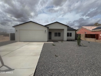 15200 S Capistrano Rd, Arizona City, AZ 85123