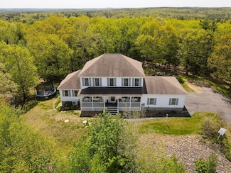 47 Sherman Dr, Raymond, NH 03077