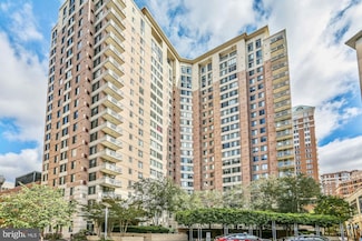 851 N Glebe Rd Unit 802, Arlington, VA 22203