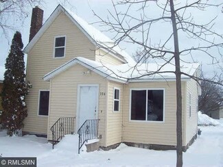 104 Cedar St N, Onamia, MN 56359