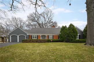 6629 Overhill Rd, Mission Hills, KS 66208