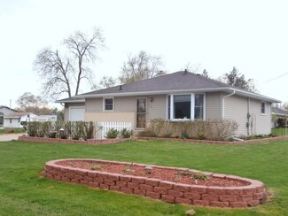 701 3rd St, Brodhead, WI 53520