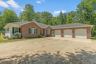 23103 13 Mile Rd, Big Rapids, MI 49307