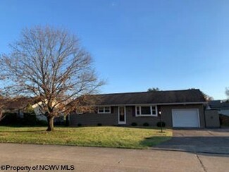 147 Driftwood Rd, Bridgeport, WV 26330