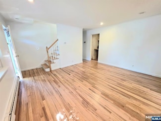 293 Concord St, Cresskill, NJ 07626