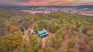 12307 Westridge Dr, Harrison, AR 72601